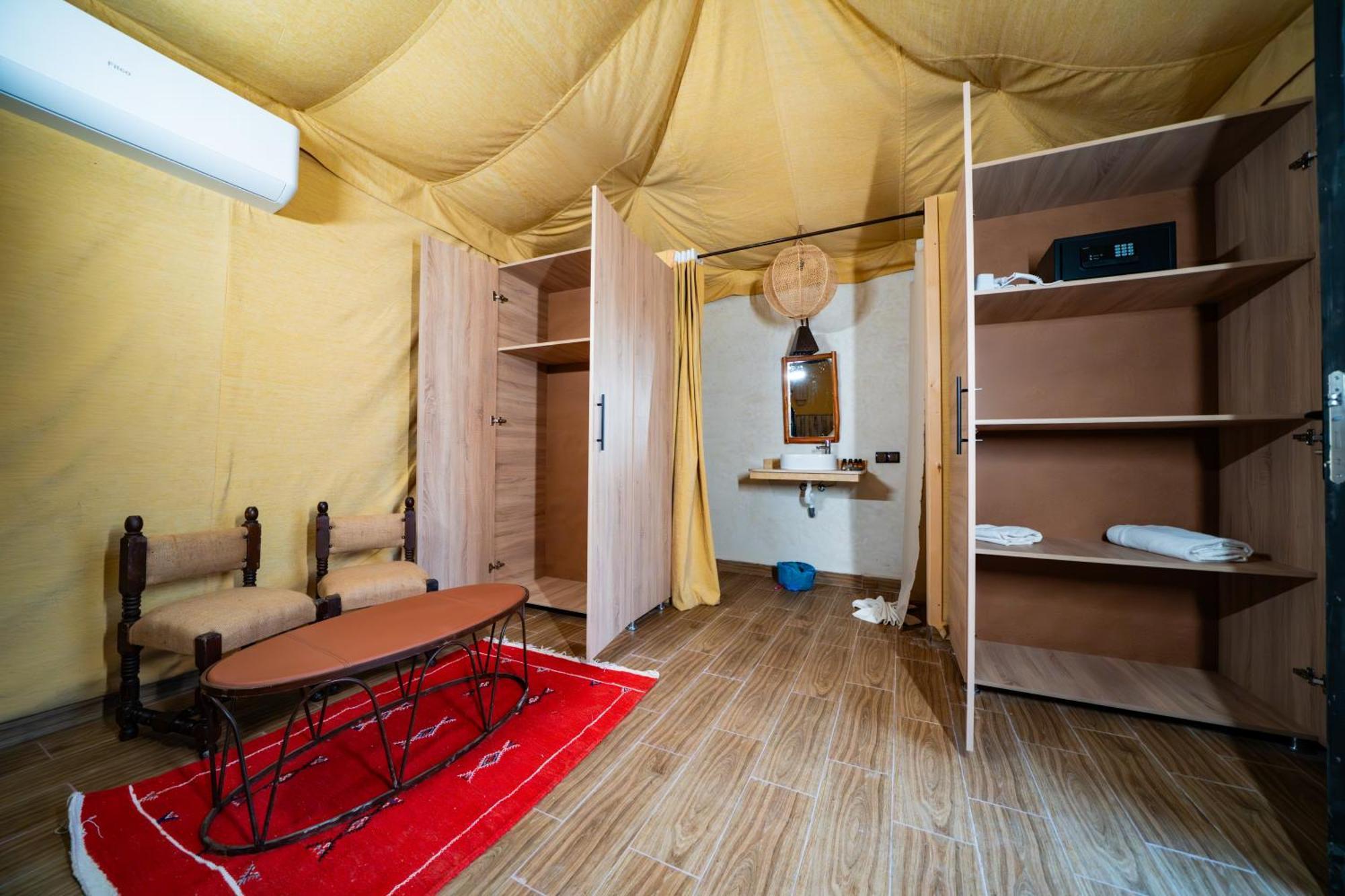 Le Bedouin Agafay 山林小屋 马拉喀什